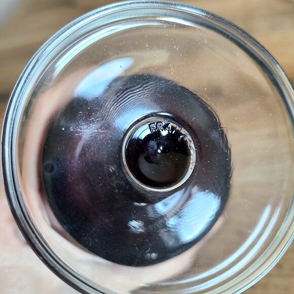 Set of 4 large ruby red glass goblets. France. - Picture 5 of 5